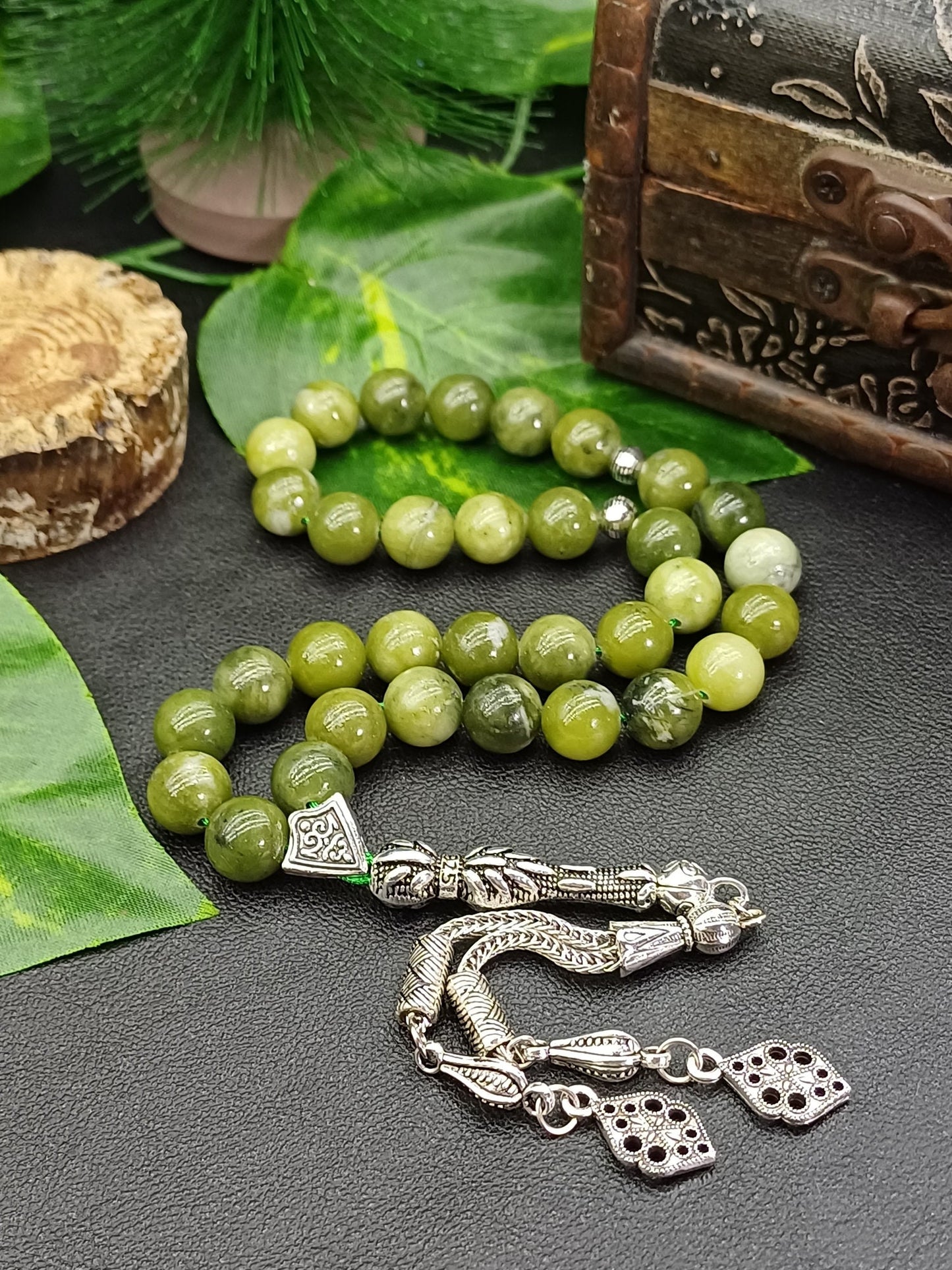 10 mm Yeşim Doğaltaş Tesbih