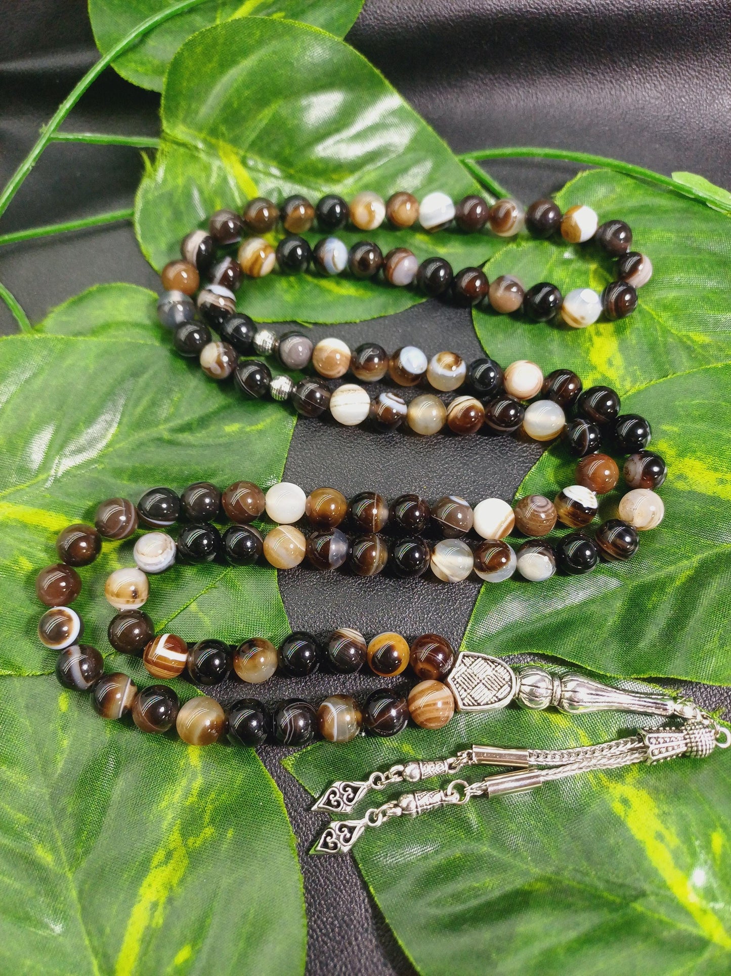 99 Boncuklu 8 mm Kahverengi Akik Tesbih