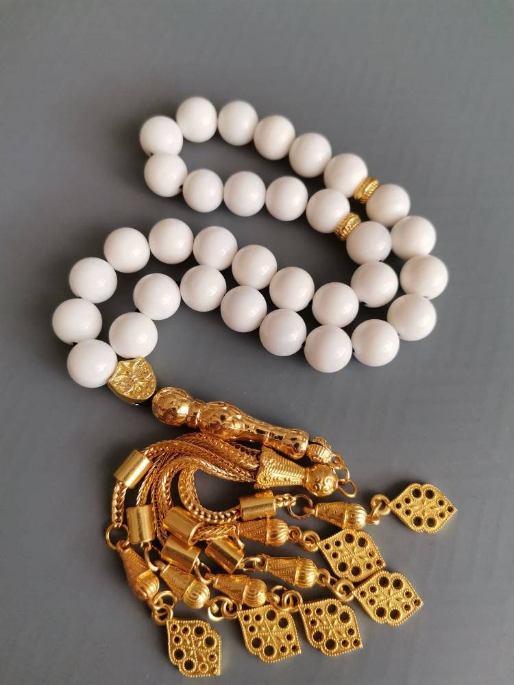 Altın Renk Aparatlı 10 mm Beyaz Sedef Tesbih