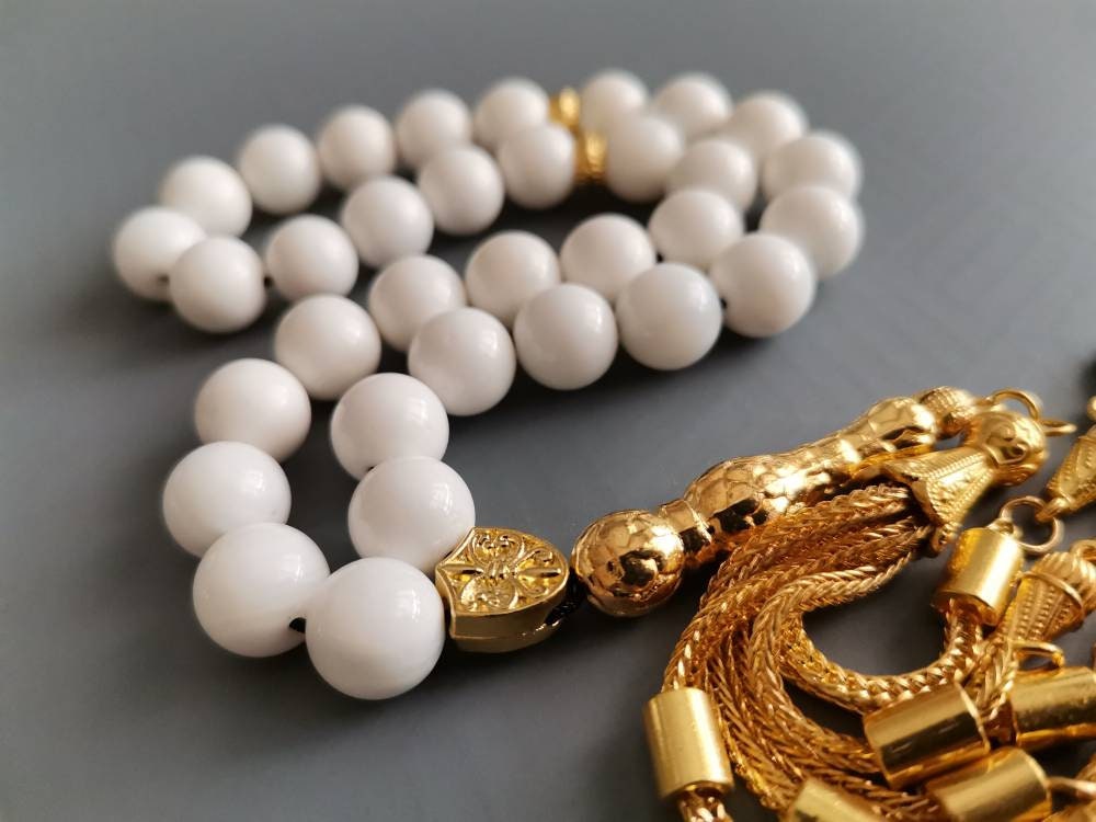 Altın Renk Aparatlı 10 mm Beyaz Sedef Tesbih