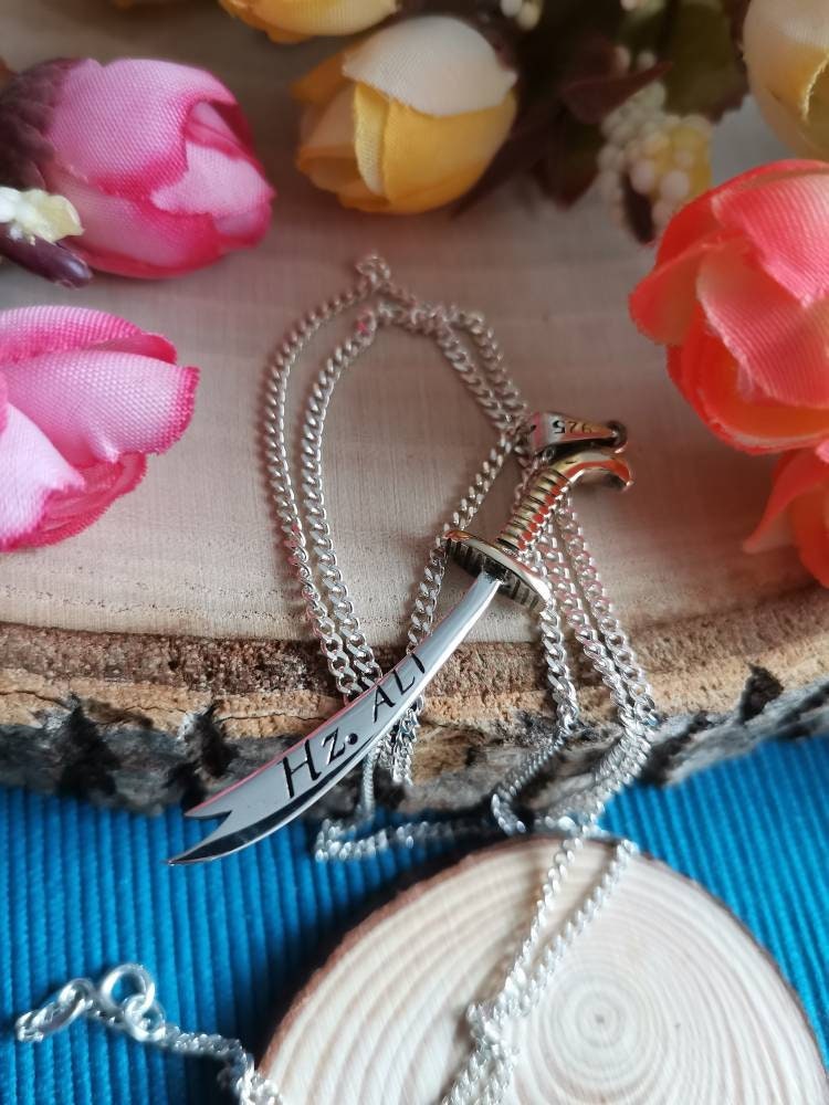 925 Ayar Gümüş Zülfikar Kolye