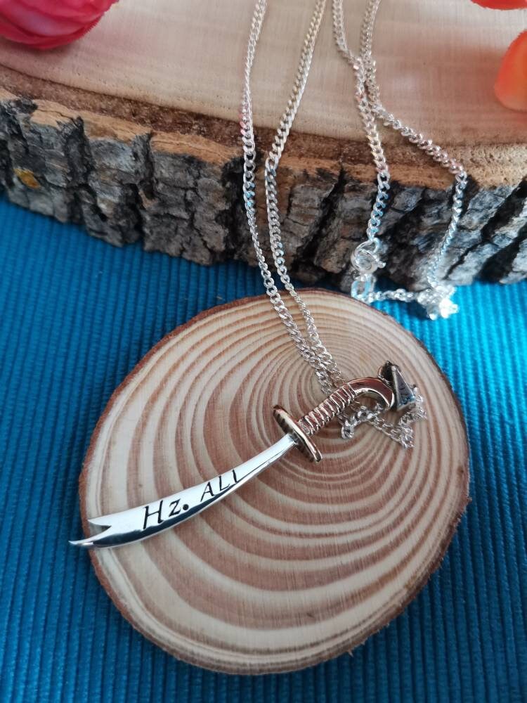 925 Ayar Gümüş Zülfikar Kolye