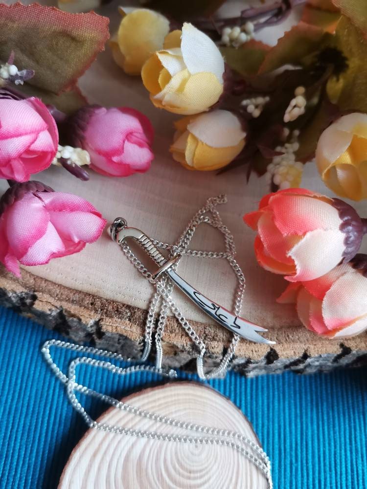 925 Ayar Gümüş Zülfikar Kolye