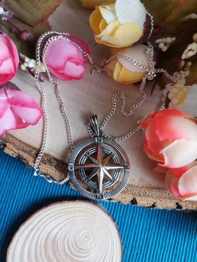 925 Ayar Gümüş Pusula Kolye