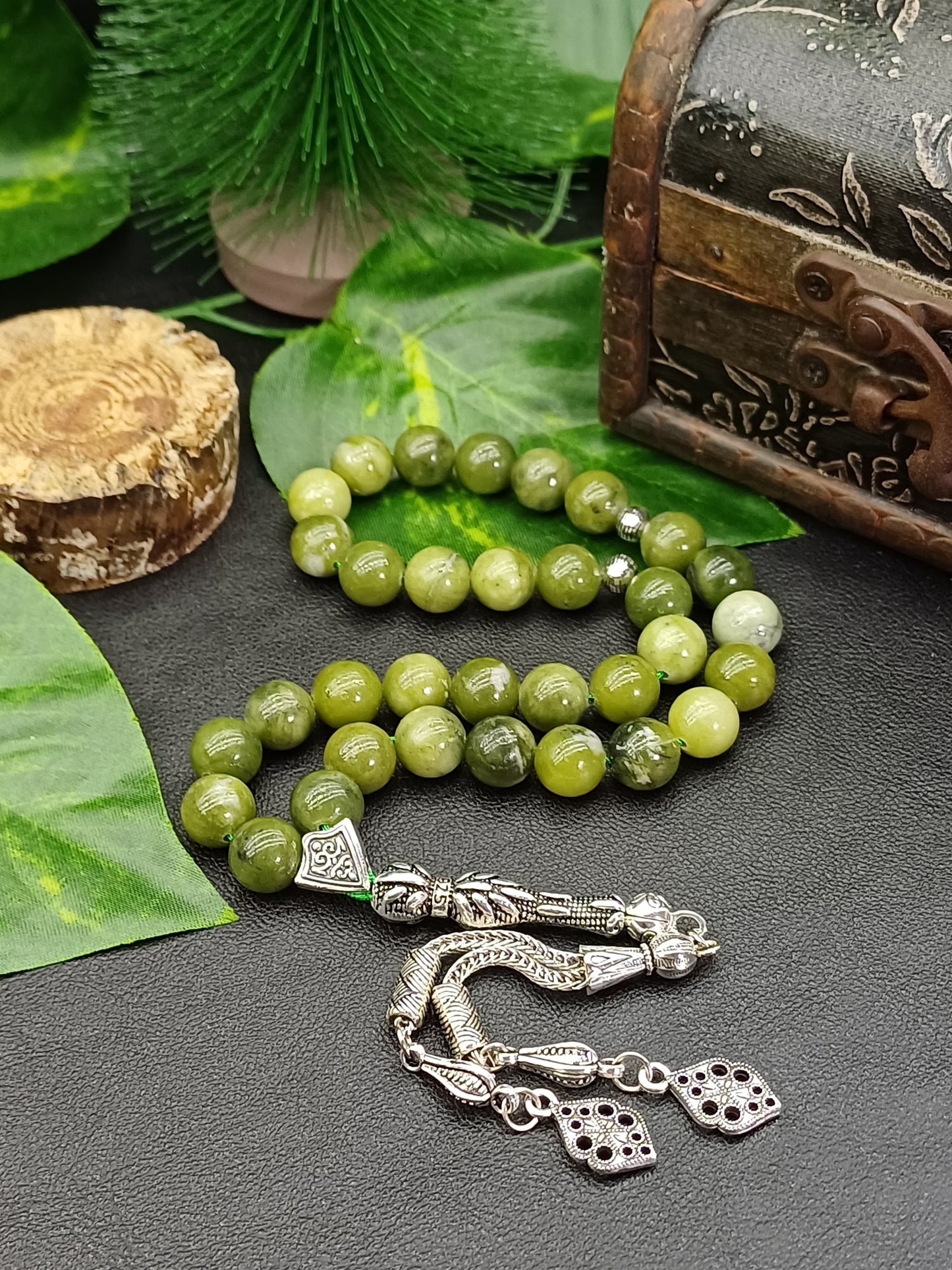 10 mm Yeşim Doğaltaş Tesbih