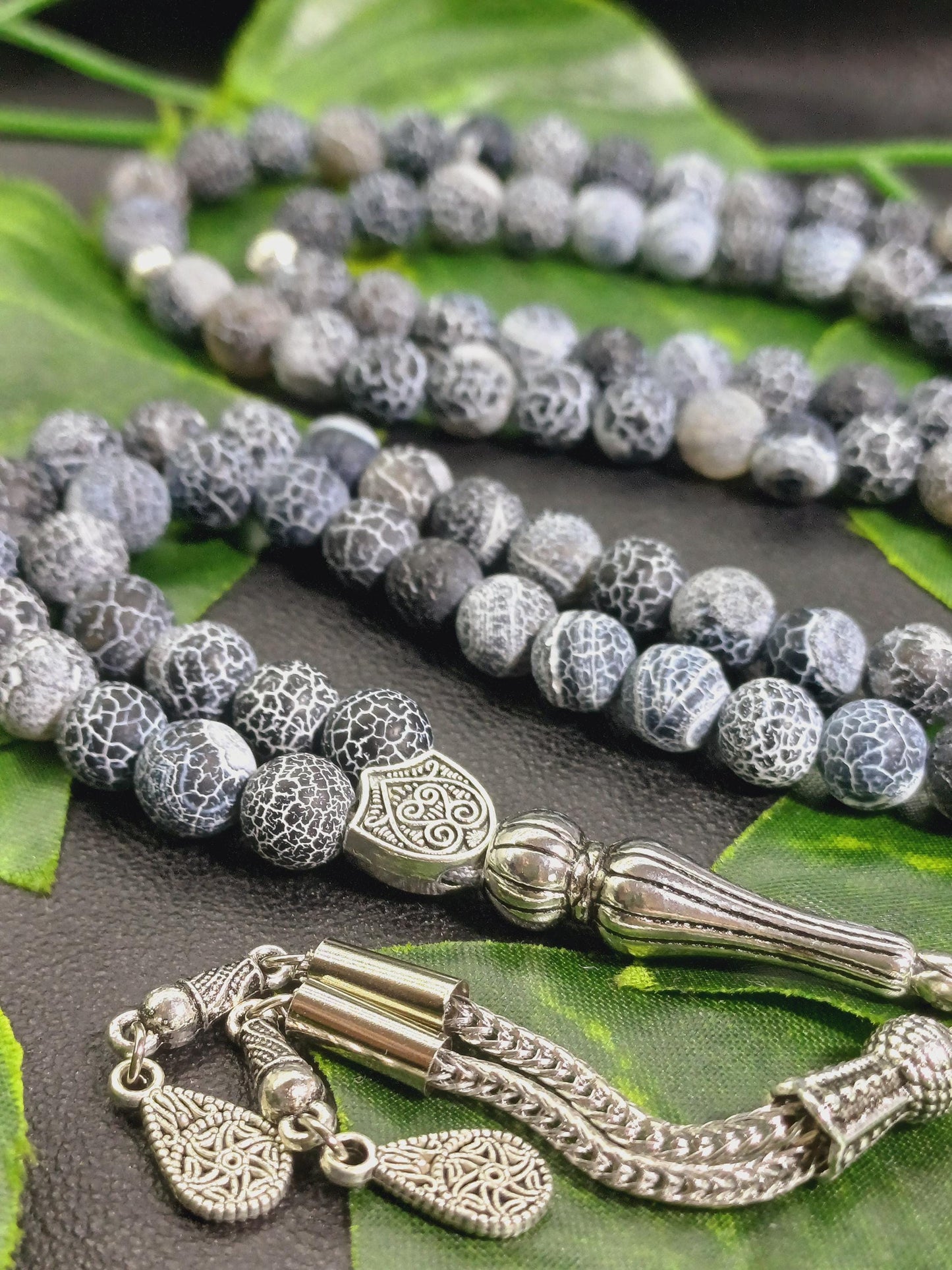 99 Boncuklu Damarlı Akik Tesbih