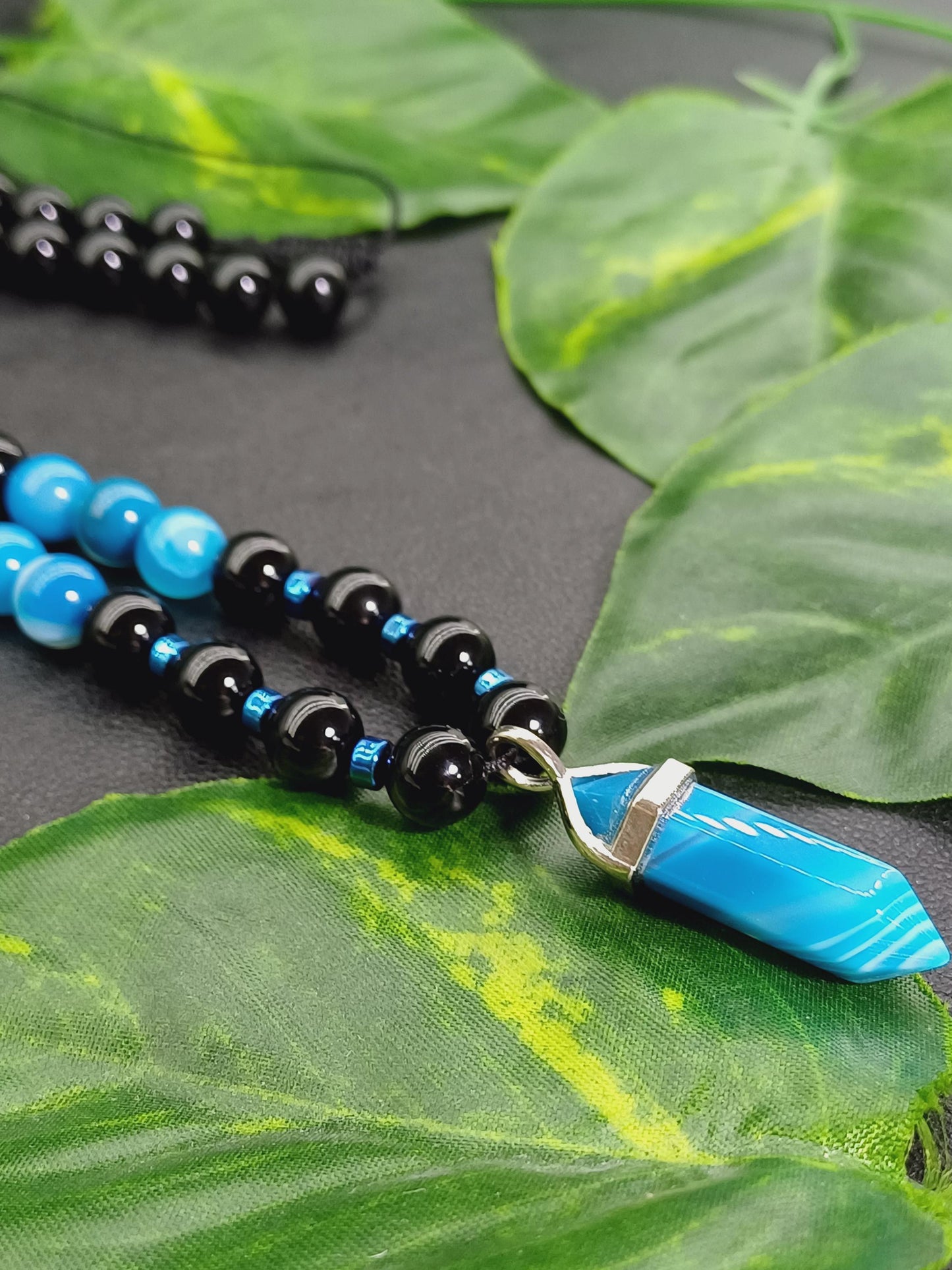 Mavi Akik & Siyah Oniks Erkek Doğaltaş Kolye