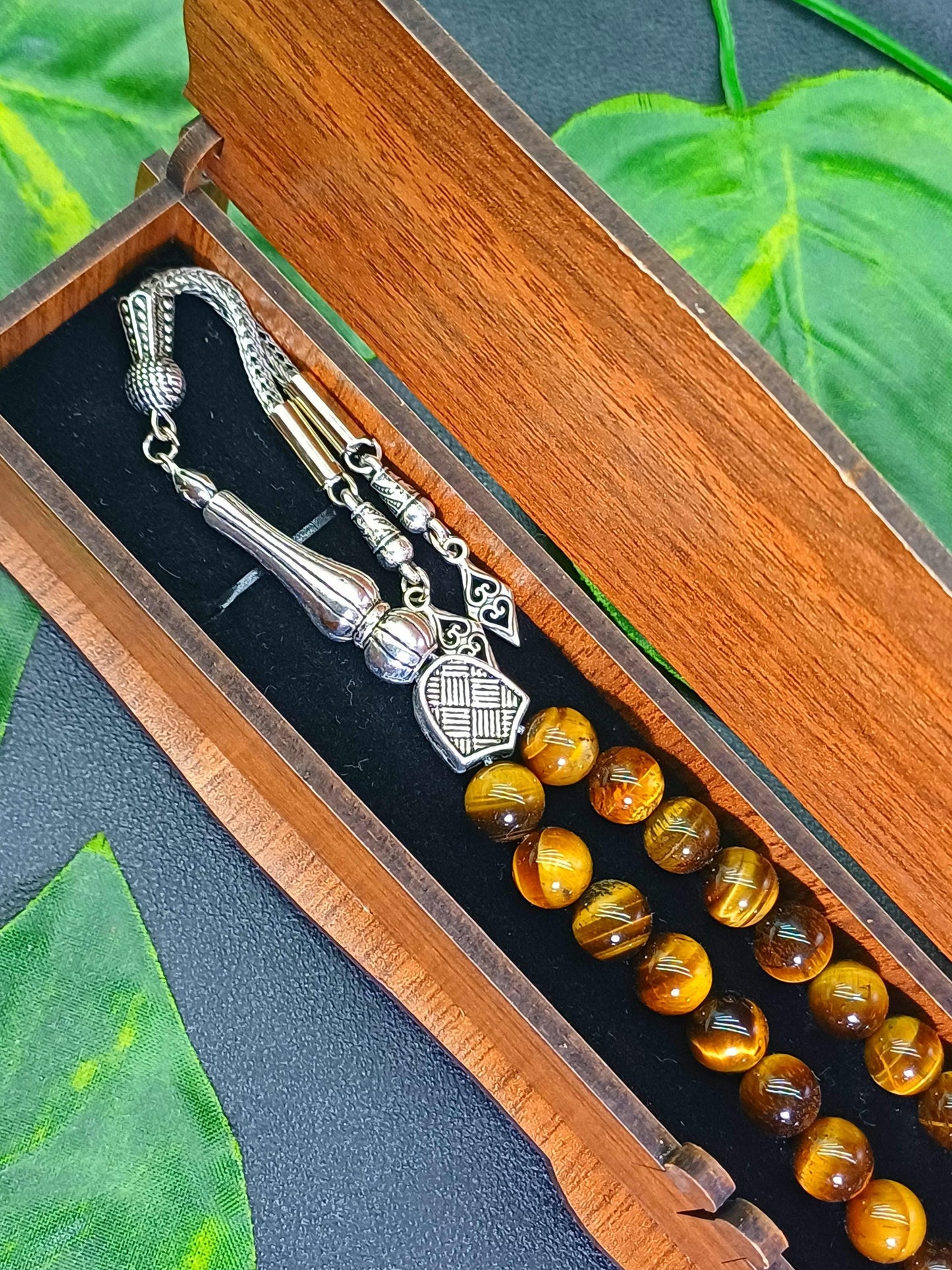 8 mm Kaplan Gözü Doğaltaş Tesbih